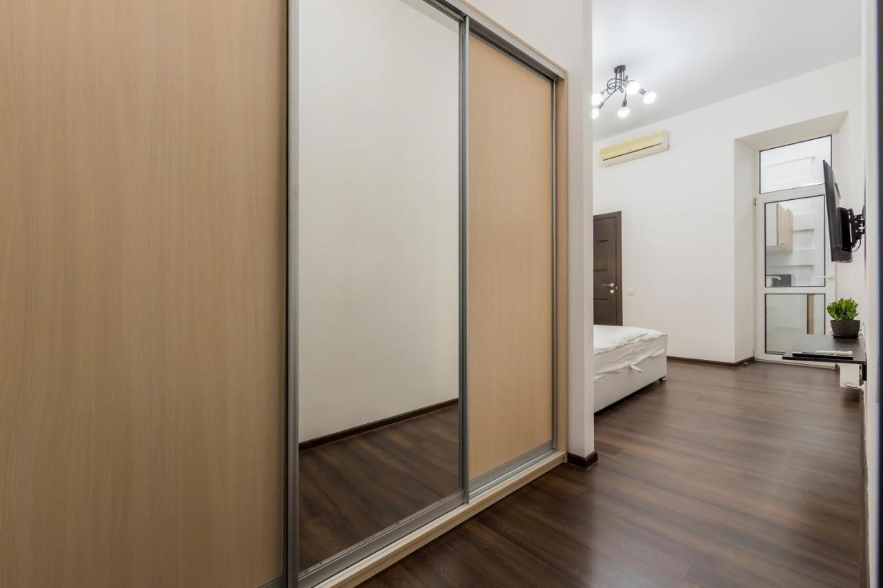 Rv Old City Apartment Velyka Vasylkivska 28,Self Check-In 24Х7 Kiev Extérieur photo