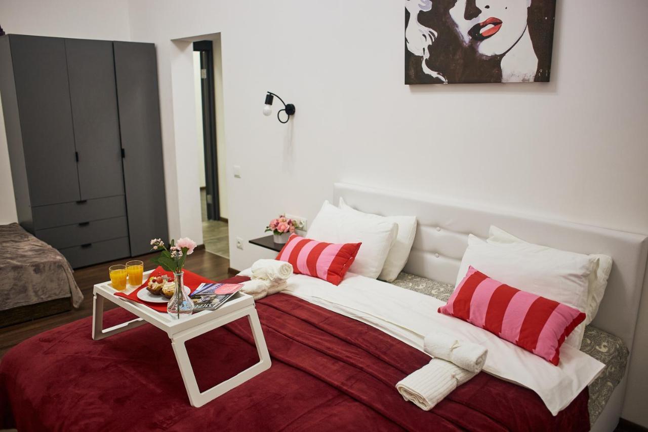 Rv Old City Apartment Velyka Vasylkivska 28,Self Check-In 24Х7 Kiev Extérieur photo