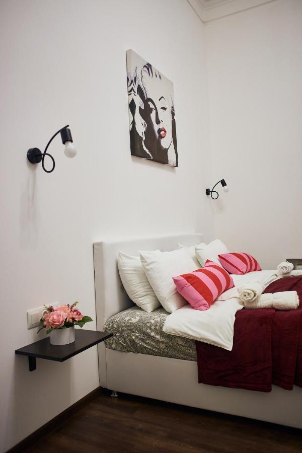 Rv Old City Apartment Velyka Vasylkivska 28,Self Check-In 24Х7 Kiev Extérieur photo